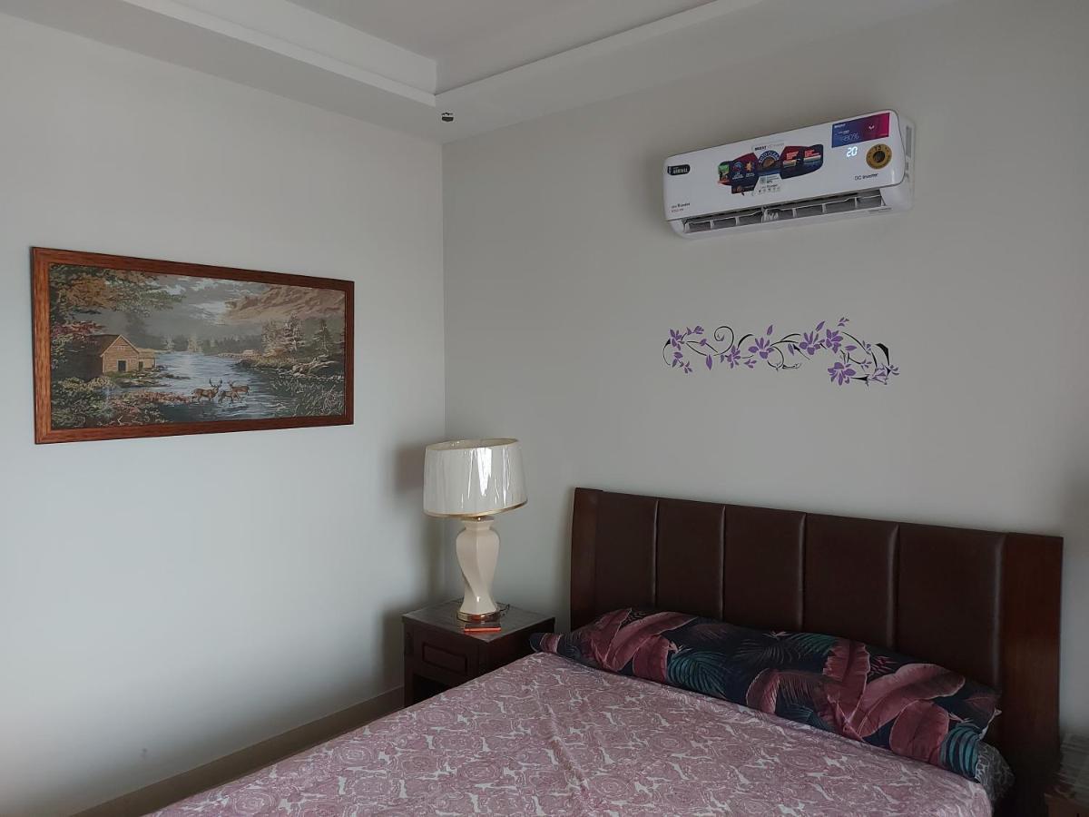 The River View Apartment Rawalpindi Bagian luar foto