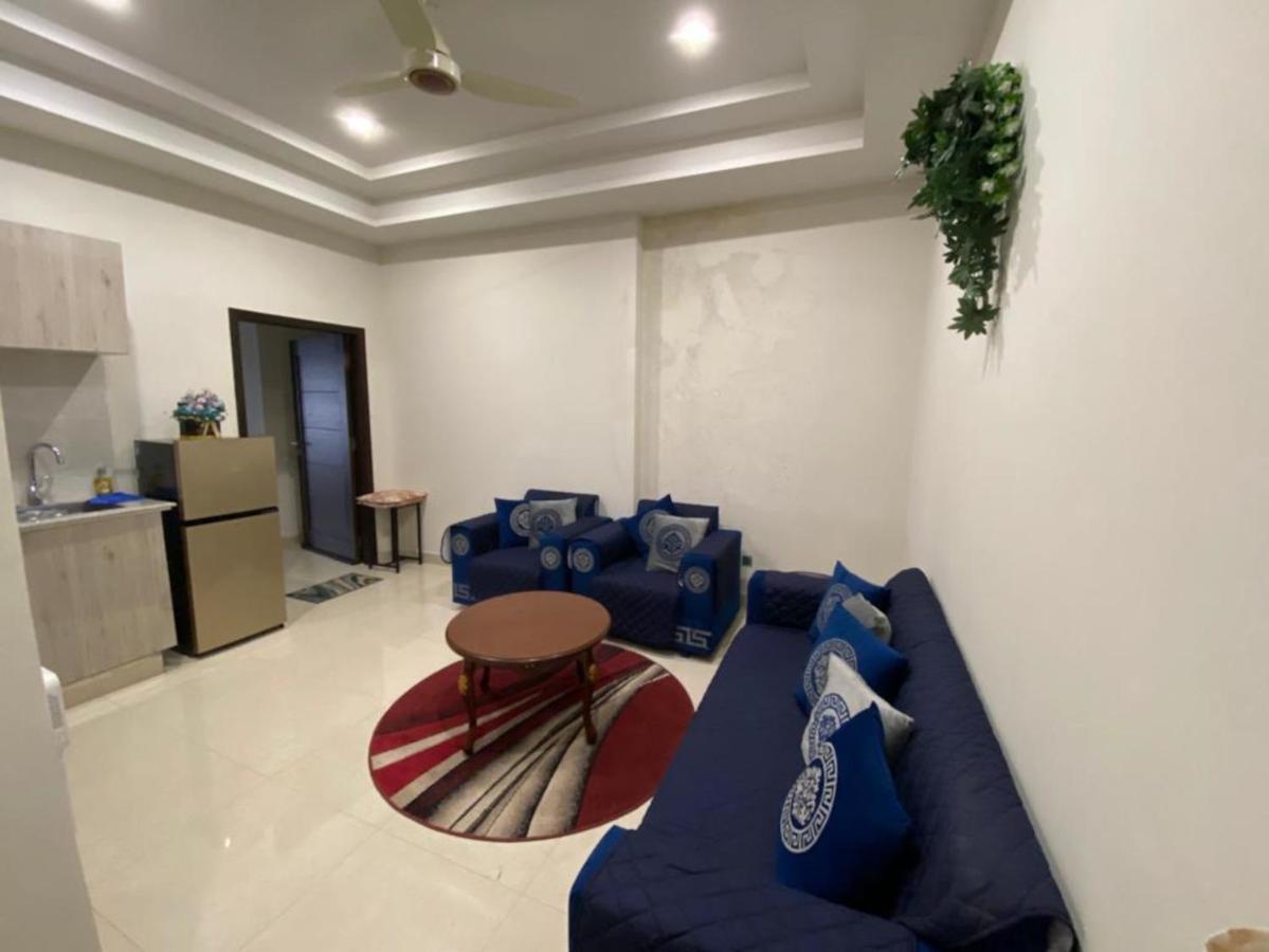 The River View Apartment Rawalpindi Bagian luar foto