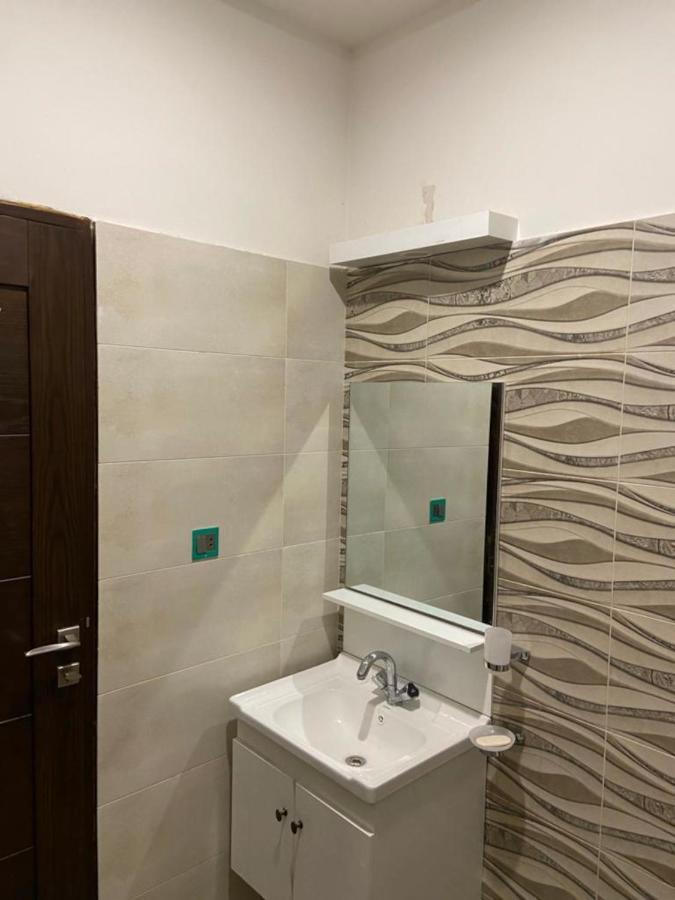 The River View Apartment Rawalpindi Bagian luar foto